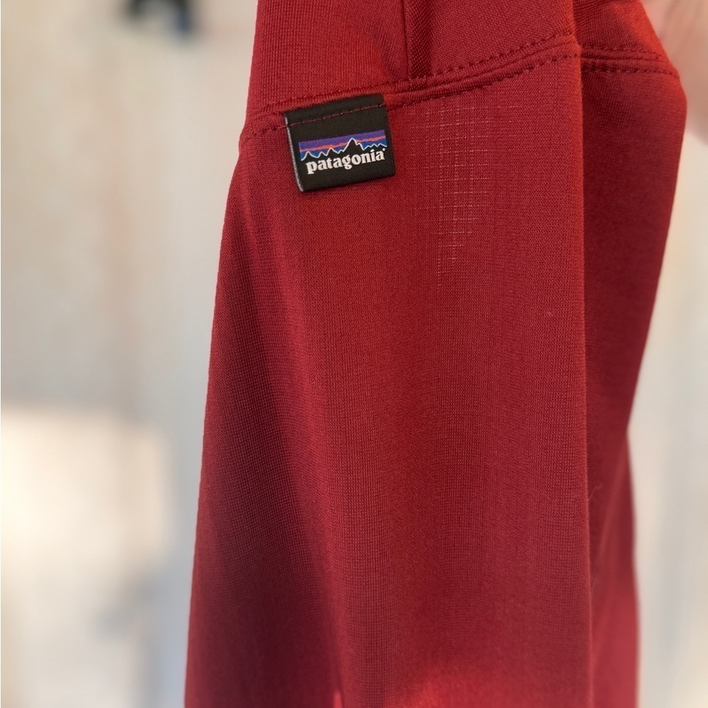 Patagonia Base Layer Size Small Euc - image 3